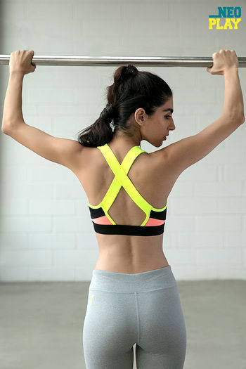 Buy Zelocity Sports Bra- Black at Rs.995 online