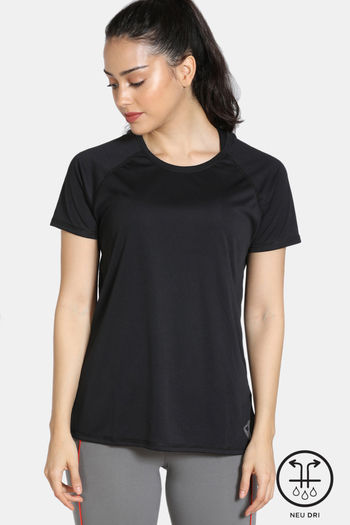 Buy Zelocity Easy Movement High Stretch T-Shirt - Black at Rs.313 online, Activewear online