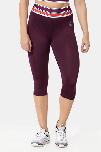 12 Best Winter Leggings 2022 Tested and Reviewed by CNT Editors  Condé  Nast Traveler