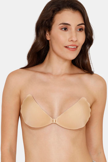 bra cups that stick to clothing