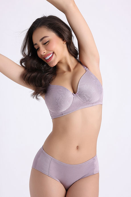 Zivame Shimmering Secrets Padded Non Wired 3/4Th Coverage T-Shirt Bra - Elderberry