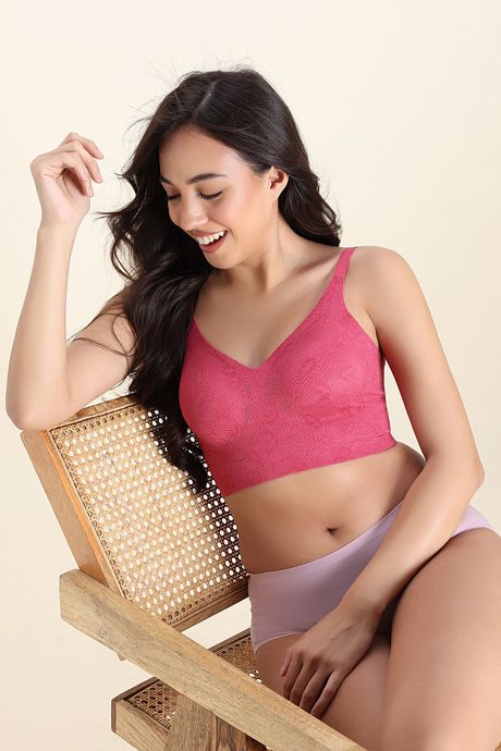 Zivame Freeform Padded Non Wired Full Coverage Lace Bra - Claret Red