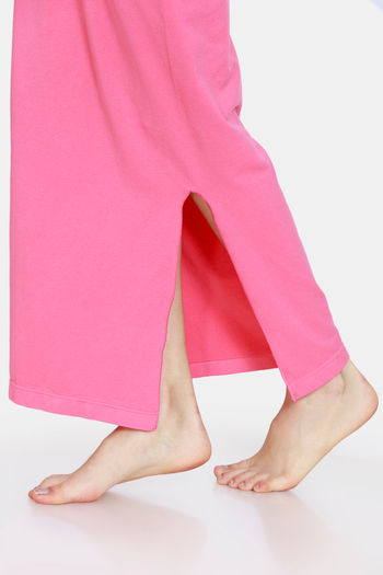 Zivame All Day Seamless Slit Mermaid Saree Shapewear - Dark Pink