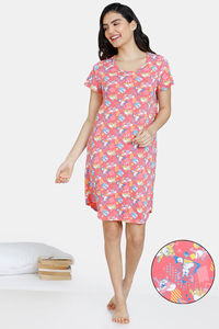 Buy Zivame Tom & Jerry Colour Block Knit Cotton Knee Length Nightdress - Rose Of Sharon