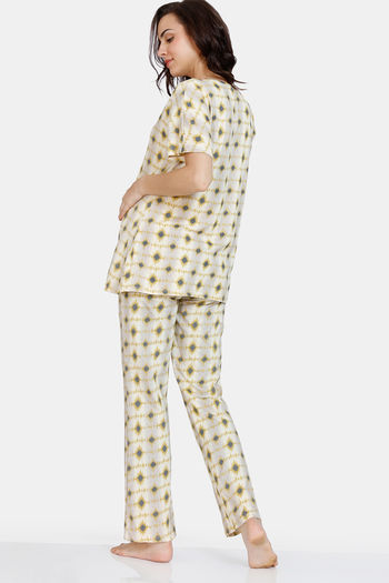 Buy Zivame Maternity-Ikat Knit Cotton Pyjama Set - Southern Moss at Rs.1207  online