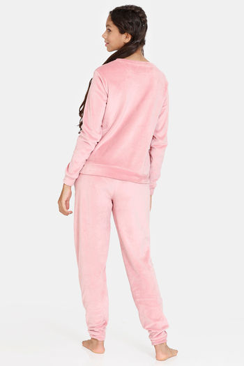 Velour best sale pyjama set