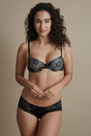 Zivame  Luxe Lace  Side Paneled Mid Rise Hipster Panty- Black — thumbnail 4