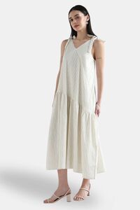 Sands of India White Textured Bias-Cut Maxi Dress with Adjustable Straps & Lining — thumbnail 3