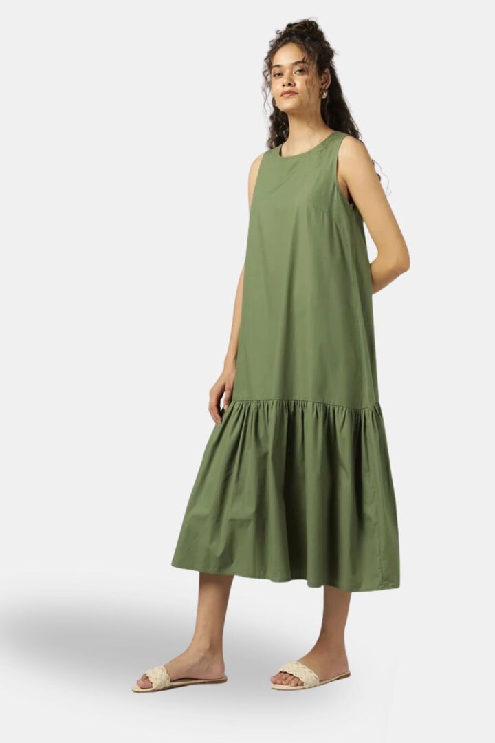 Sands of India Green Sleeveless Maxi Dress with Gathered Hem — image 5