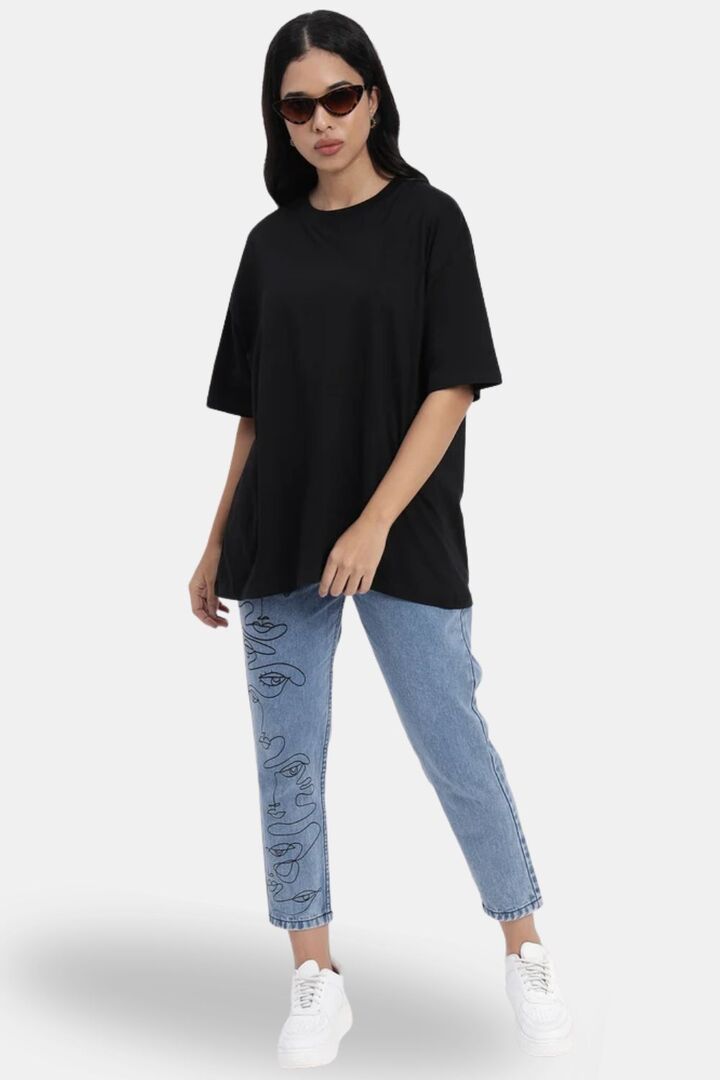 Sands of India Women Black Oversize Unisex T-Shirt With Asian Graphic Print - Black — image 2