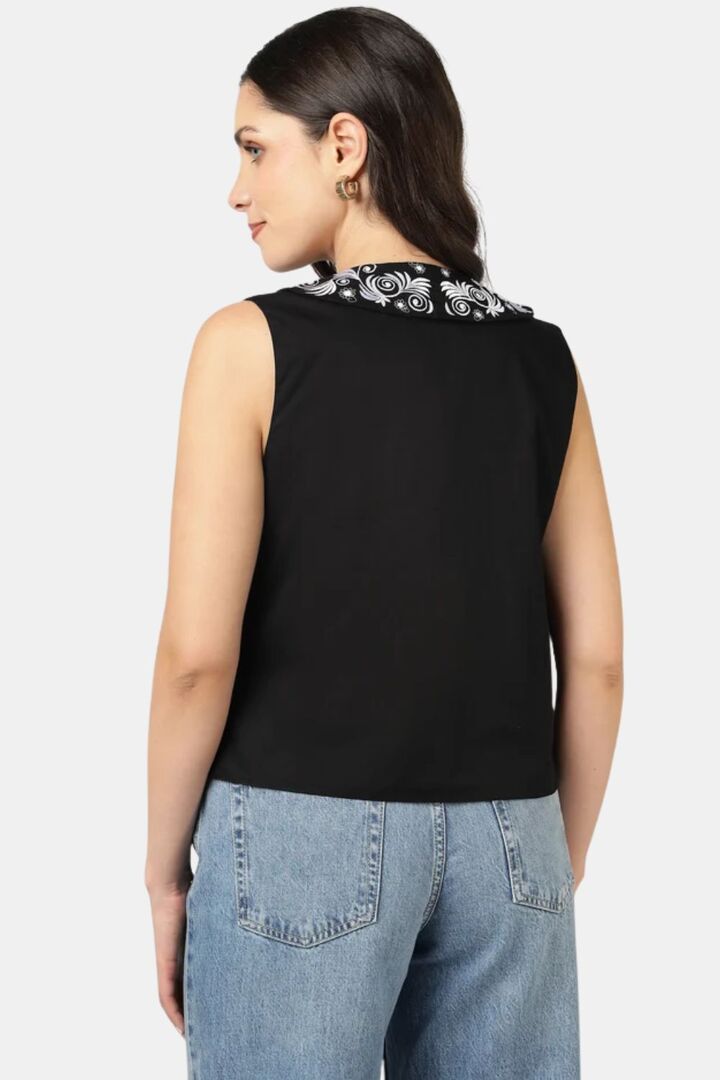 Sands of India Women Black Poplin Embroidered V-Neck Waistcoat - Black — image 3