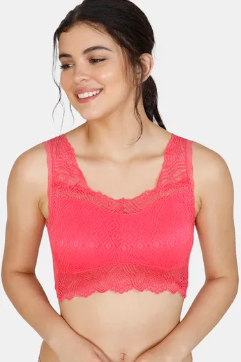 model image of Zivame Made To Layer Double Layered Non Wired Medium Coverage Lace Bra-Rouge Red