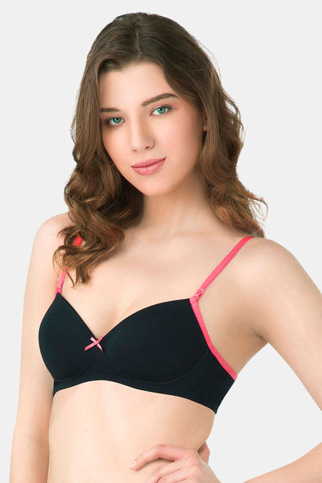 

Amante Lightly Padded T Shirt Bra Black, Blacks