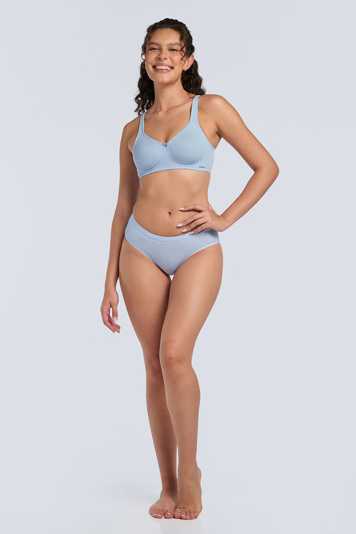 Amante Solid Non Padded Wirefree Magic Shaper Super Support Bra - Skyway — image 5