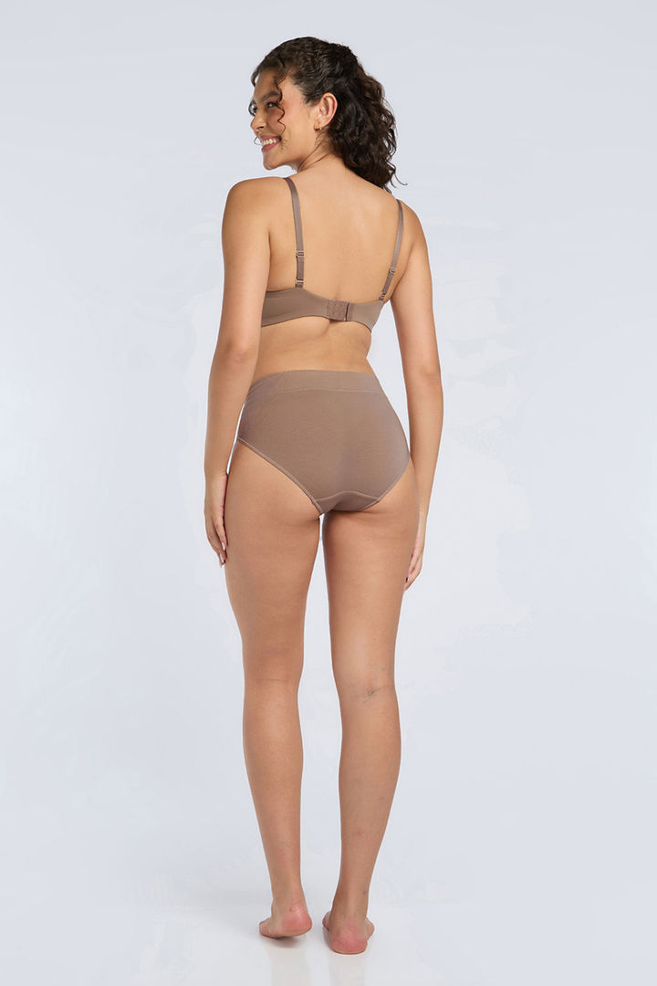 Amante Padded Non Wired Effortless Bliss Wirefree Bra - Beverfur — image 6