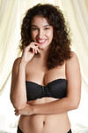 Zivame All That Lace Moderate Lift Strapless Wired Bra- Black — thumbnail 6
