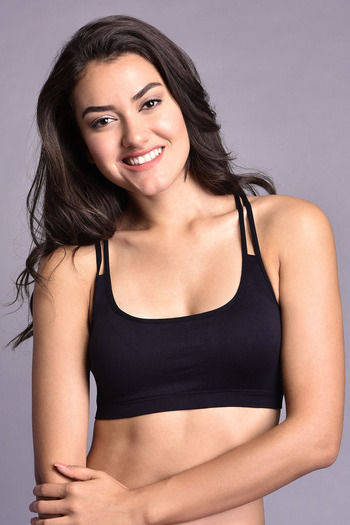 model image of Zivame Made To Layer Double Layered Non Wired Medium Coverage Bralette -Black