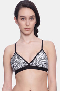 Black,White,Print