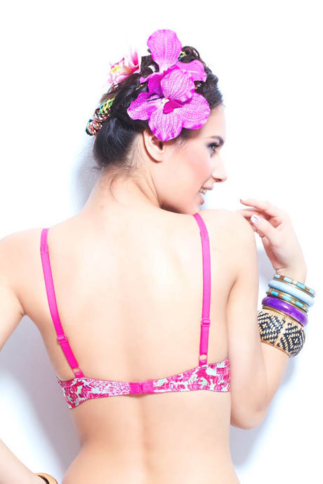 

Enamor Pretty Florals Prints Non Padded Wired Bra