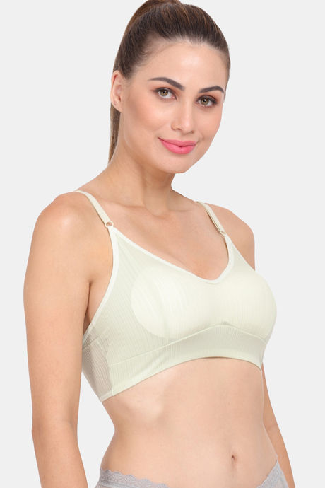 Amour Secret Slip On Sports Bra - Green — image 5
