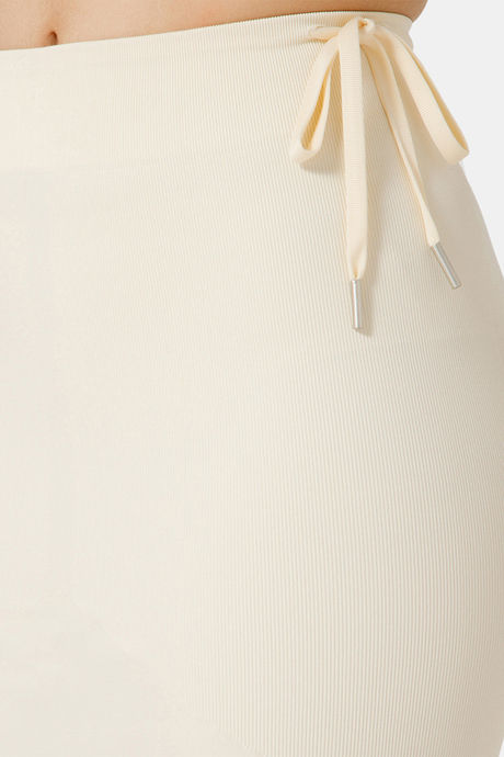 Intimacy Seamless Saree Shapewear - Ivory — image 6