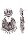 Peora Silver Plated Brass Ethnic Earrings Jewellary - Silver — thumbnail 4