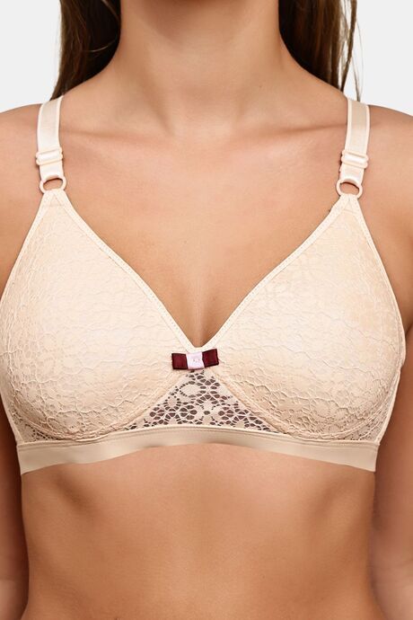 Prettycat Women’S Lace Non-Wired Lightly Padded T-Shirt Bra - Beige — image 5