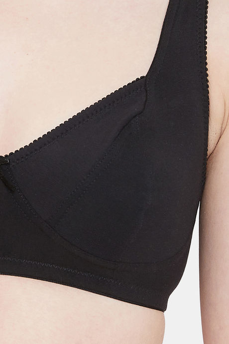 Clovia Double Layered Non Wired Full Coverage T-Shirt Bra - Black — image 5