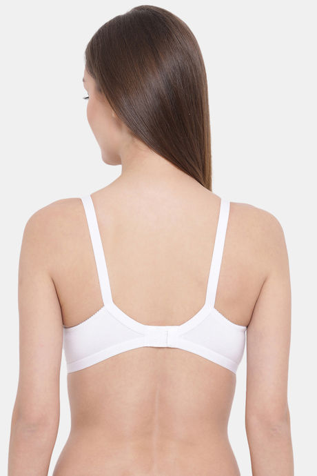Clovia Double Layered Non Wired Full Coverage T-Shirt Bra - White — image 4