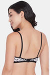 Clovia Single Layered Non Wired Medium Coverage T-Shirt Bra - White — thumbnail 4