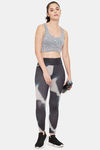 Clovia Quick Dry Skin Fit Pants - Grey — thumbnail 5