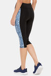 Clovia Snug Fit High-Rise Active Capri - Black — thumbnail 4