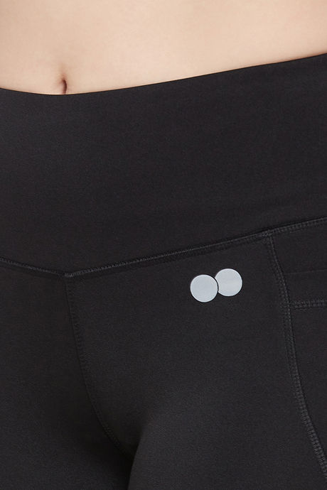 Clovia Easy Movement Track Pants - Black — image 6