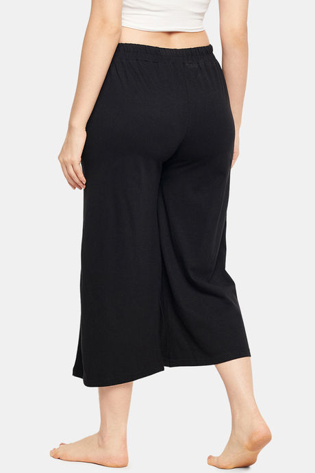 Clovia Cotton Capri - Black — image 4