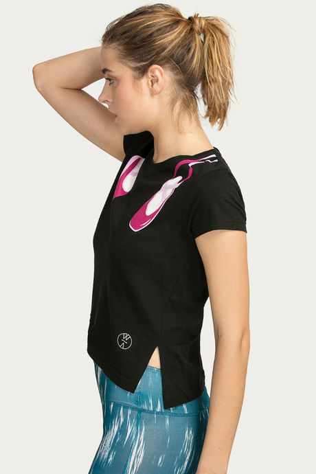 

West Vogue Cotton T Shirt Black, Blacks
