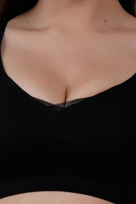 Soie Padded Non-Wired Full Coverage T-Shirt Bra - Black — image 5