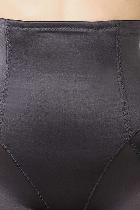Triumph High control Full Coverage With power-net lining High Waist Thigh Shaper - Black — image 4