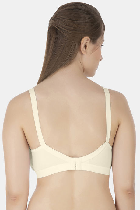 Tweens Single Layered Non Wired Full Coverage T-Shirt Bra - Skin — image 2