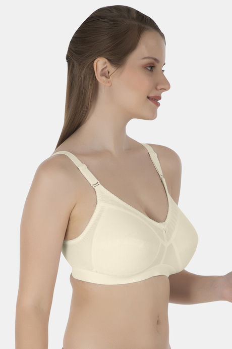 Tweens Single Layered Non Wired Full Coverage T-Shirt Bra - Skin — image 4