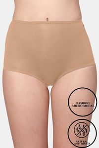 Aveia Nude