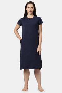 Navy W Calm