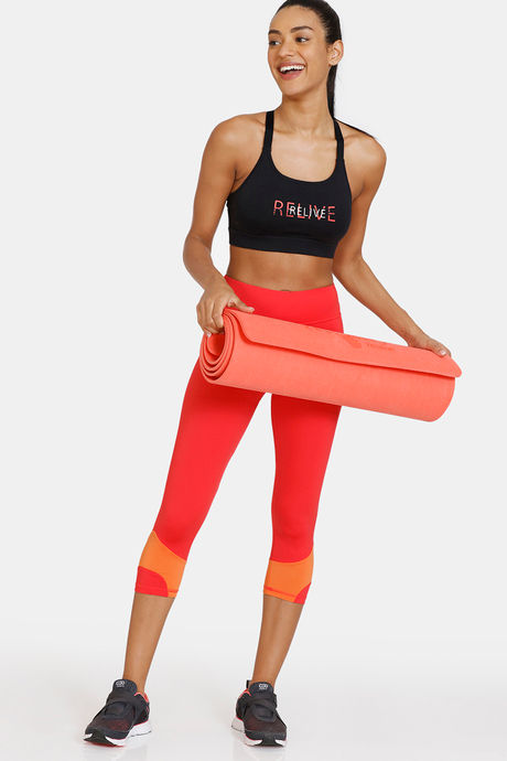 Zelocity Quick Dry 3/4Th Gym Leggings - Hibiscus — image 5