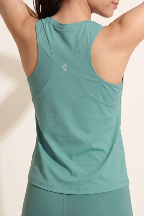 Zelocity Quick Dry Contour Fit Tank Top - Malachite Green — image 6