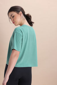 Zelocity Quick Dry Relaxed Top - Malachite Green — thumbnail 4