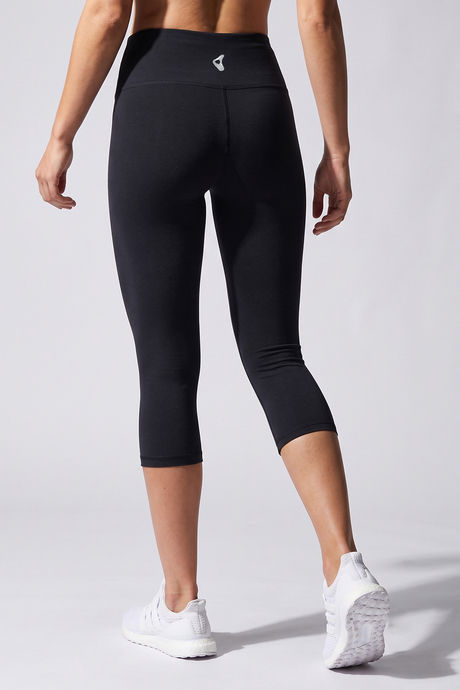 Zelocity Quick Dry Capri - Black Beauty — image 3