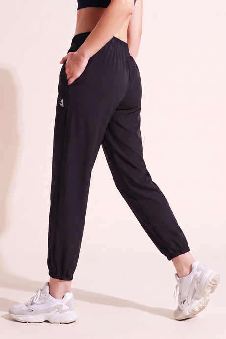 Zelocity Quick Dry Joggers - Black Beauty — image 4