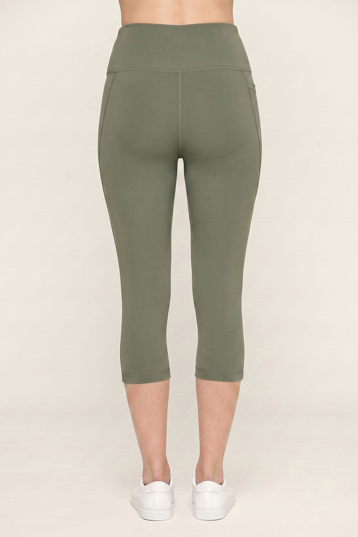 Zelocity Quick Dry Training 3/4th Leggings - Tea — image 4