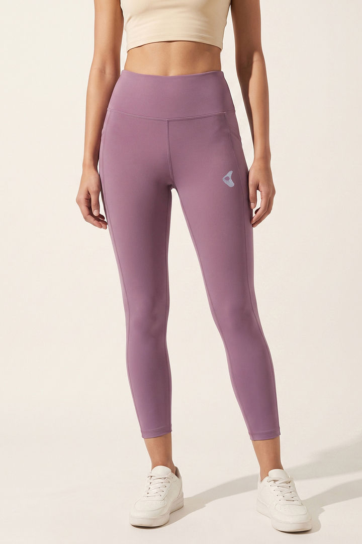 Zelocity Quick Dry Yoga & Training 3/4th Leggings - Lilac — image 2