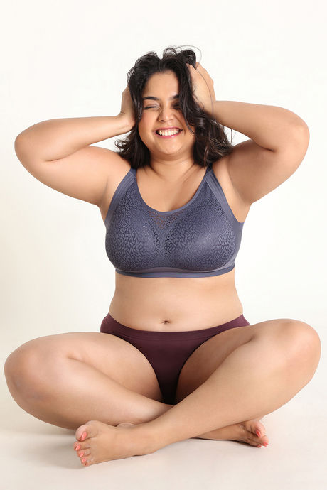 Zivame True Curv Freeform Padded Non Wired Full Coverage Super Support Bra - Graphite — image 5