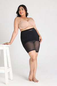 Zivame Butt Enhancing Highwaist Thigh Shaper - Black — thumbnail 10
